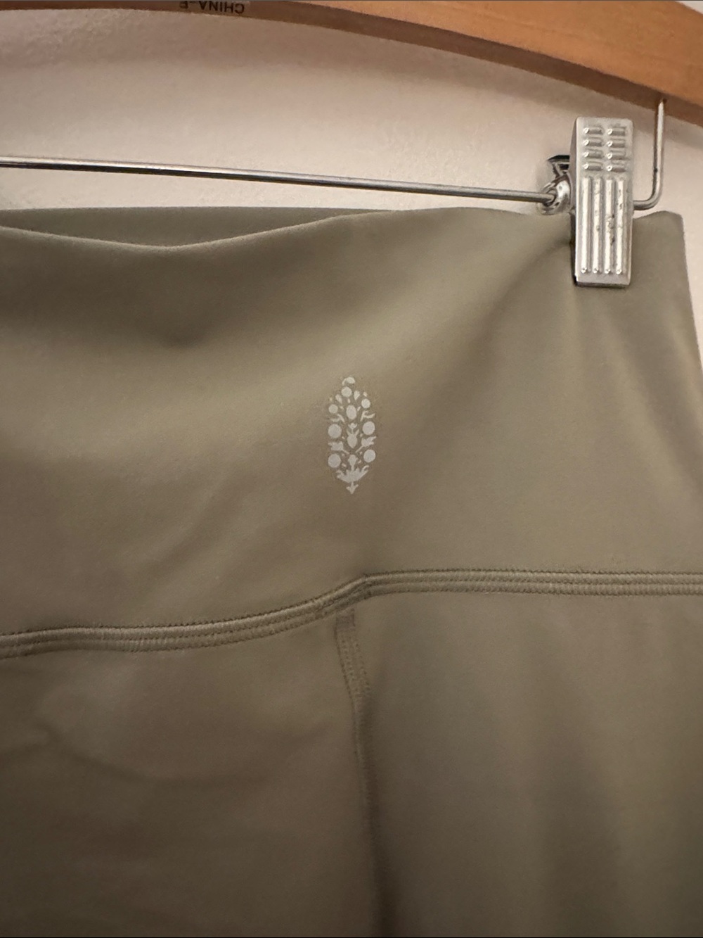 Free People Olive High-Rise Active Leggings - Picture 3 of 4